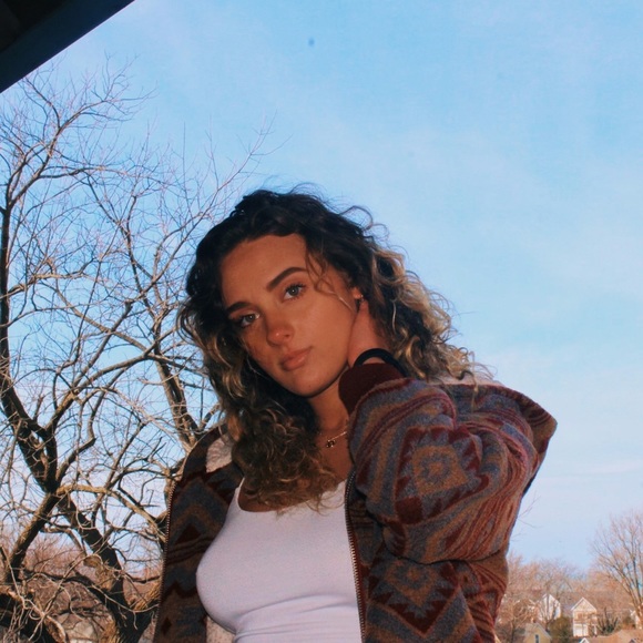 gabbyiscoollike